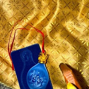 1999 B&G BING & GRONDAHL 
DENMARK Christmas Ornament